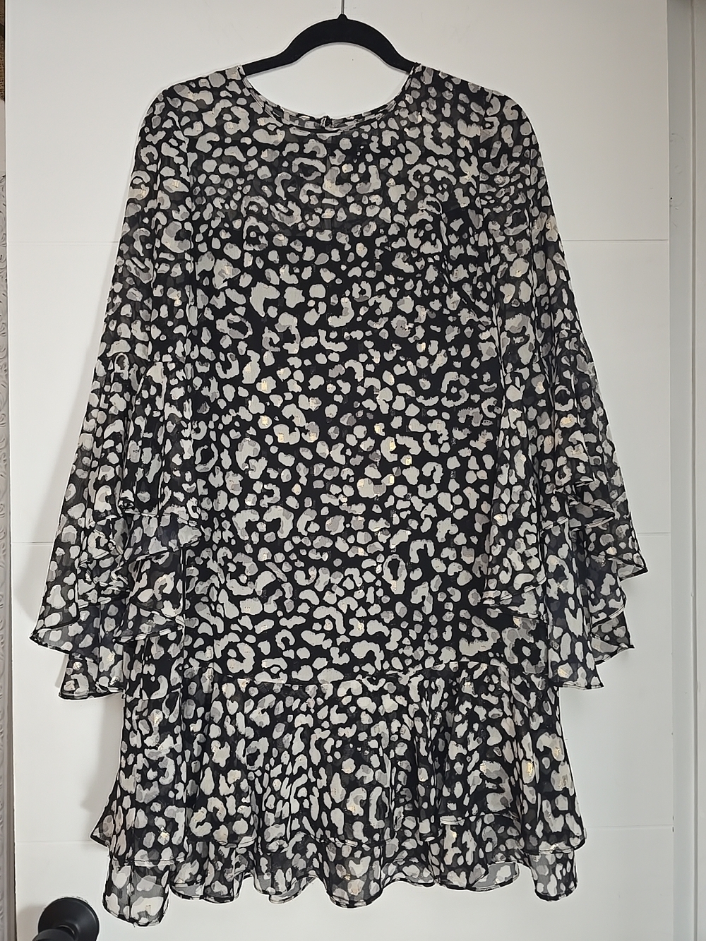Eliza J Metallic Animal Print Tiered Flounce Sleeve Dress - Size 6